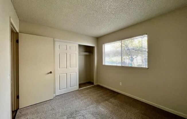 2 beds, 2 baths, 900 sqft, $1,695, Unit 75