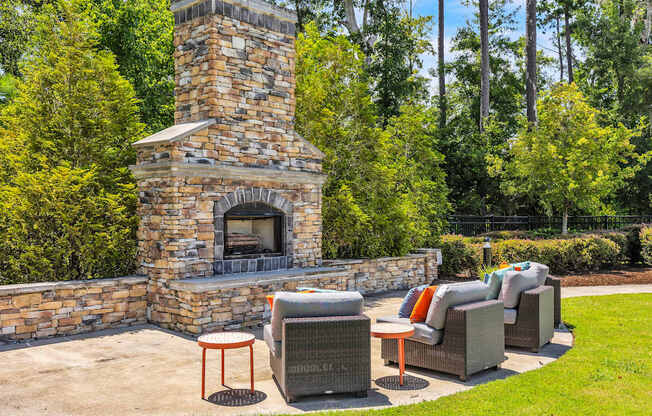 Stone fireplace at Sterling Creek at Richmond Hill, Richmond Hill