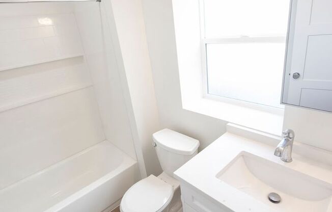 1 bed, 1 bath, 413 sqft, $1,349, Unit 111- (42)