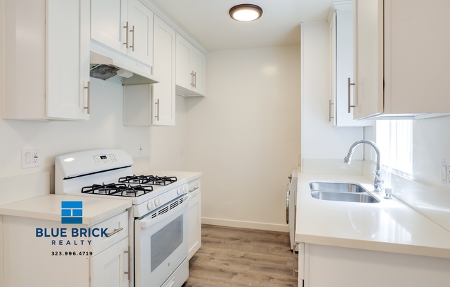 212 W ELK AVE