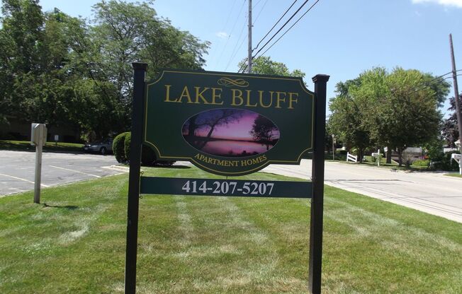 Lake Bluff Apartment Homes