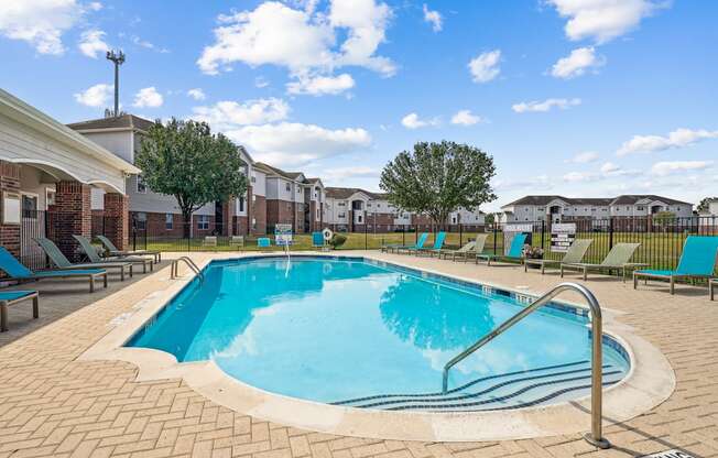 Welcome to Shadow Ridge Apartments