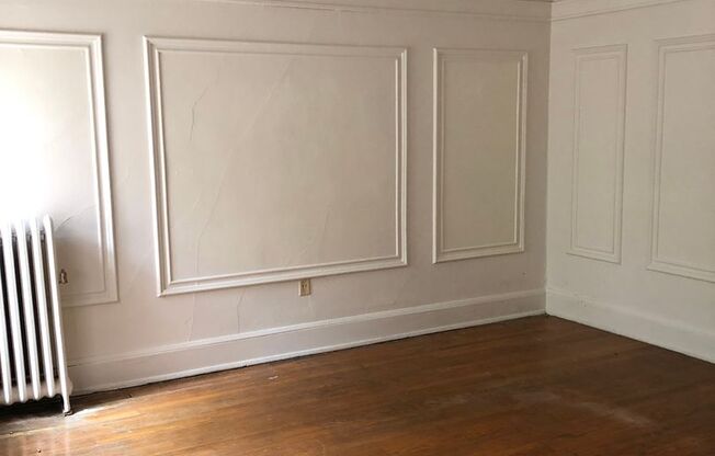 2 beds, 1 bath, 1,100 sqft, $1,225, Unit 11