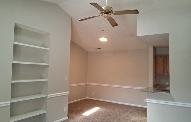 2 beds, 2 baths, 961 sqft, $1,100, Unit 415F