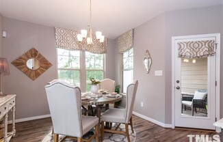 1133 METROPOLITAN DR