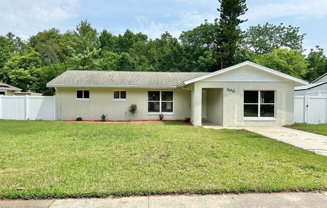 Stylishly upgraded 4Bedrooms/2Baths home in the heart of Winter Springs!
