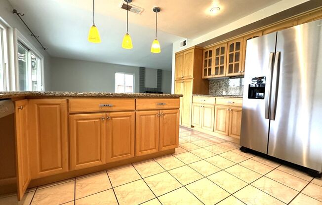 4BR/3BA House in Rancho Penasquitos - Poway School District, Attached Garage, W/D in Unit