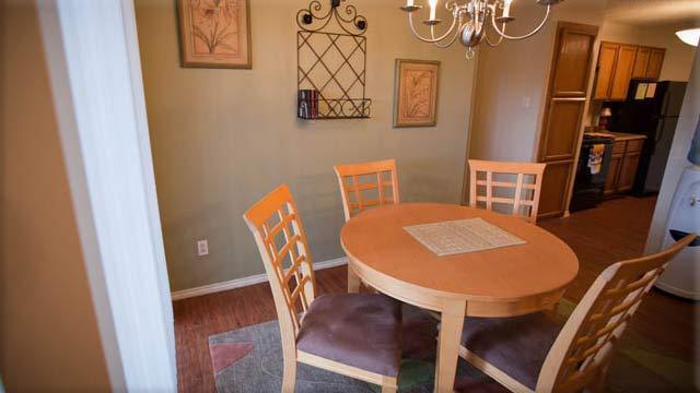 3 beds, 2 baths, 1,203 sqft, $1,995, Unit 11604A