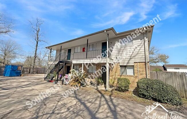 401 PINCHBACK RD