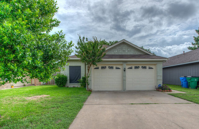 Come see this one story home!