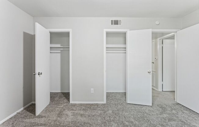 2 beds, 2 baths, 1,120 sqft, $1,250