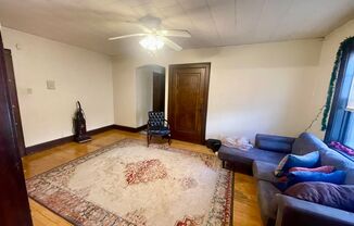 1 bed, 1 bath, $995, Unit 26