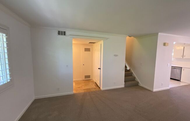 Huntington Continental: 4 Bedroom 1.5 Bath Attached Townhouse