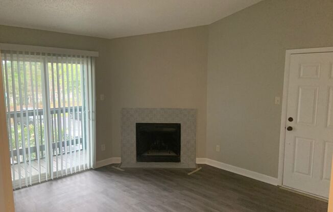 LIKE NEW!!!! Wonderful 2/1 Condo with Fireplace - Available NOW!