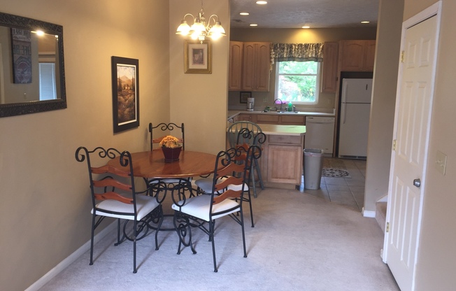Beautiful Town Home available for Short Term Leases at 3030 Pepper's Ferry