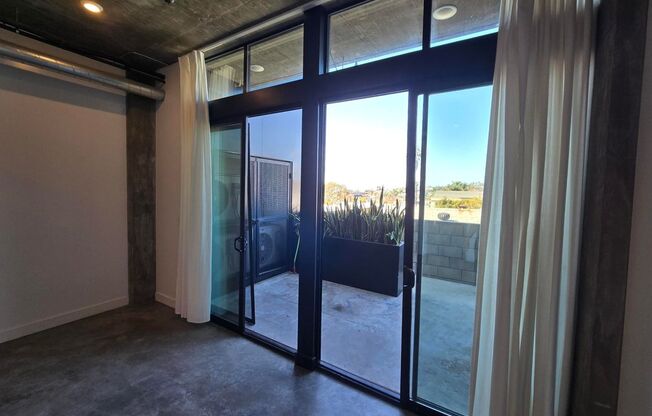 Studio, 1 bath, 500 sqft, $2,295, Unit 08