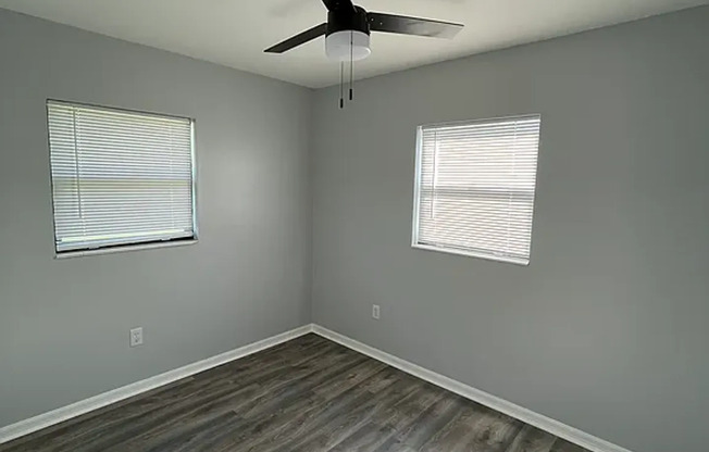 3 beds, 1 bath, $1,750