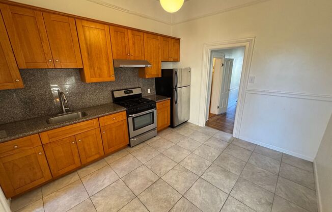 1 bed, 1 bath, 800 sqft, $2,995, Unit 171