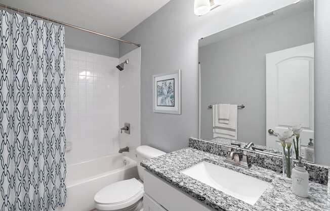 Royal Isles Apartments