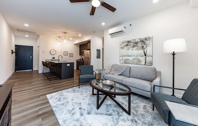 2 beds, 2 baths, 855 sqft, $1,850, Unit 5661 #304 Silverstone