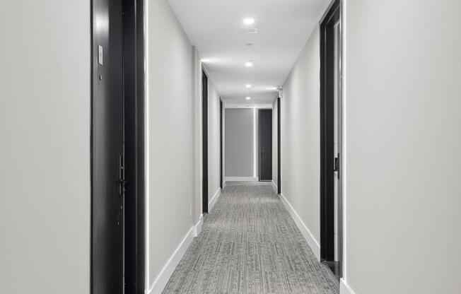 2 beds, 2 baths, $3,550, Unit 4B
