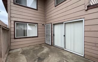 2 beds, 1.5 baths, $2,150, Unit 729C