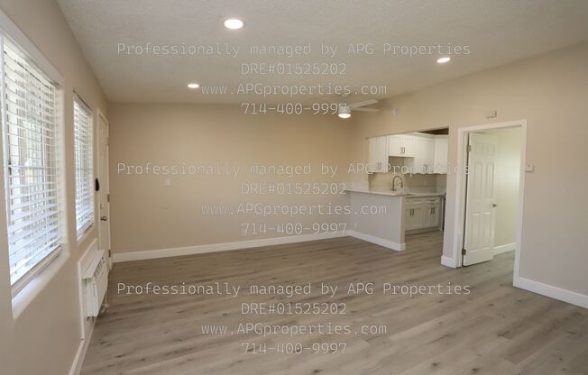 2119 E WESTPORT DR