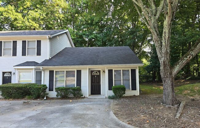 1225 Oakplace Drive