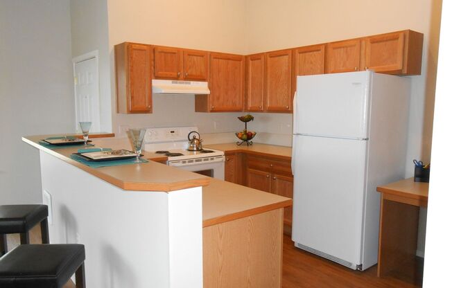 1 bed, 1 bath, 817 sqft, $1,475, Unit 9117