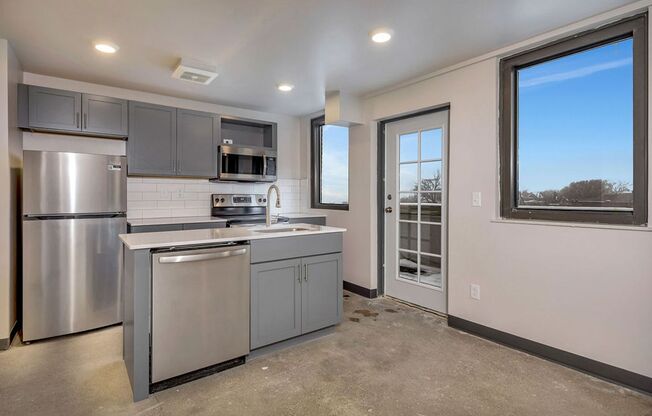 1 bed, 1 bath, 820 sqft, $799, Unit 803A