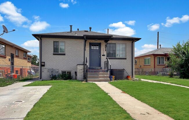 2 BED, 1 BATH GARDEN LEVEL CONDO NEAR SLOAN'S LAKE