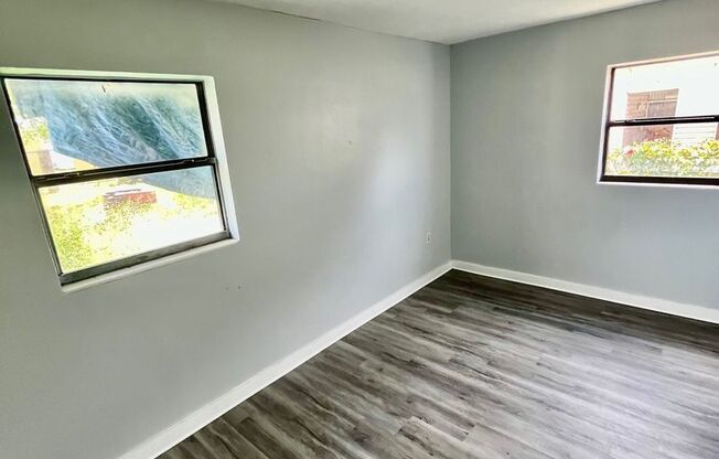 916 Mt. Airy  Lakeland, FL