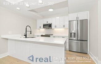 919 12 ST NE