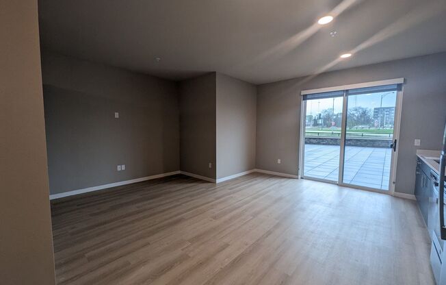 Studio, 1 bath, 612 sqft, $1,575, Unit 5604-309