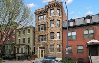 Charming 1-Bedroom Condo in Historic Blagden Alley