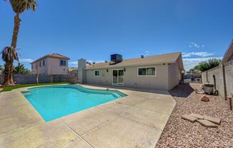 FULLY REMODELED SINGLE-STORY HOME WITH PRIVATE POOL!