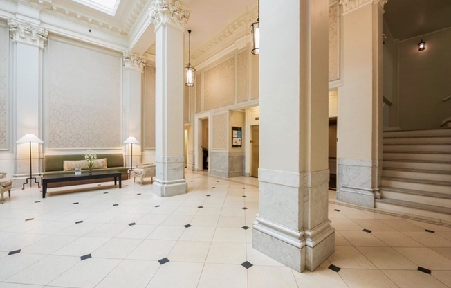 Studio, 1 bath, 330 sqft, $2,500, Unit 4Q