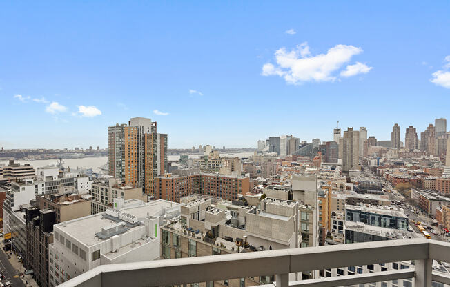 1 bed, 1 bath, 679 sqft, $4,800, Unit 25H