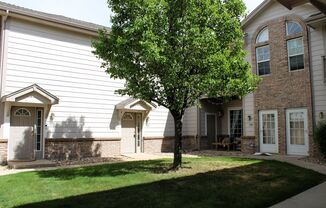 Lovely Two Bedroom Condo in Greeley