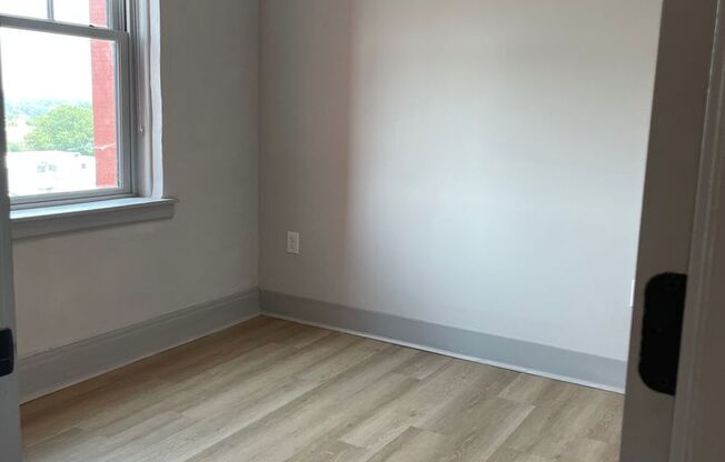 1 bed, 1 bath, 474 sqft, $1,225, Unit 202