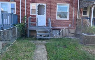 3 beds, 1 bath, $1,950