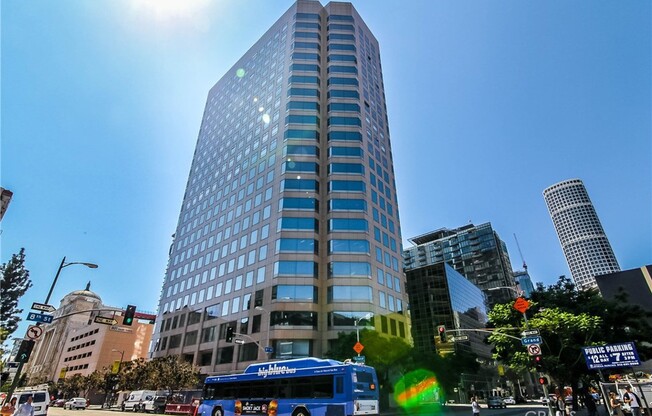 2 beds, 2 baths, 1,320 sqft, $3,850, Unit 1603