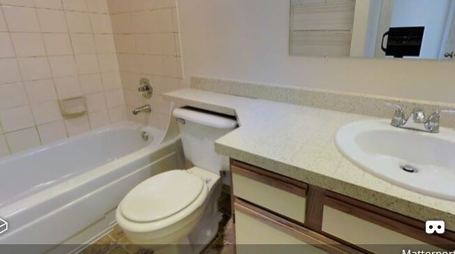 1 bed, 1 bath, 770 sqft, $1,600, Unit C24