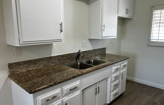2 Bedroom 1 Bath Apartment for Rent in Whittier with Open Floor Plan
