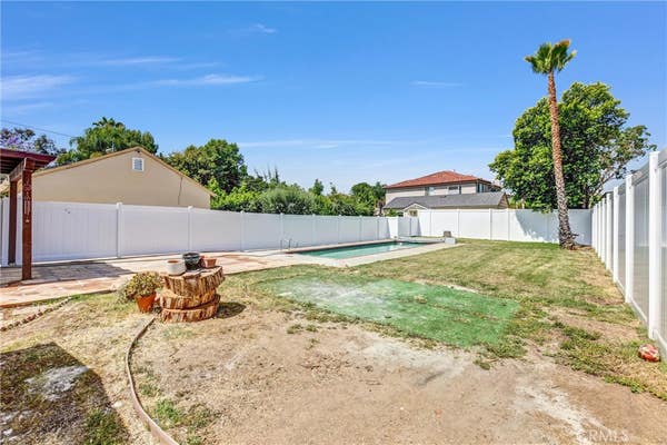 5659 DONNA AVE
