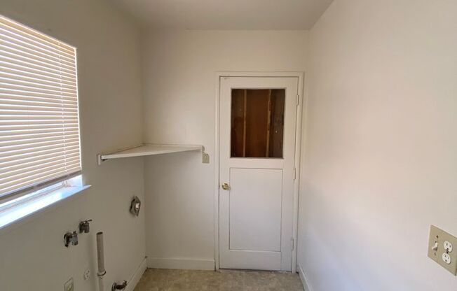 3 beds, 2 baths, $1,900