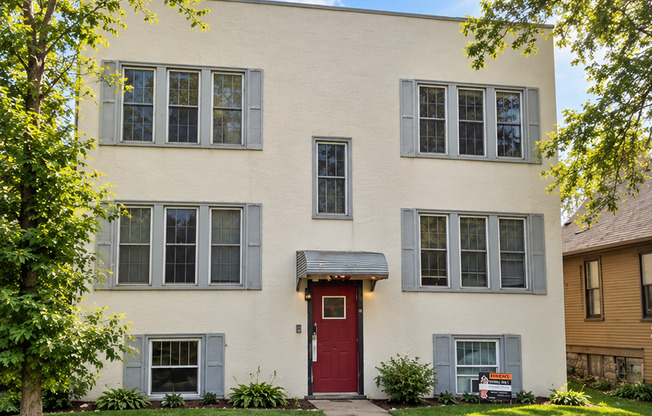 1530 Concordia Ave