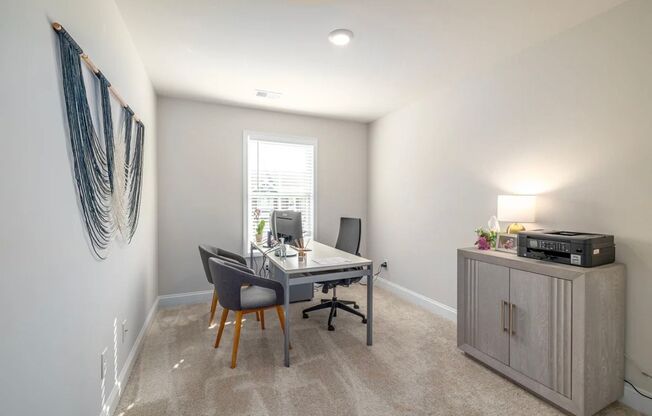 3 beds, 2.5 baths, 1,407 sqft, $2,200, Unit 5122