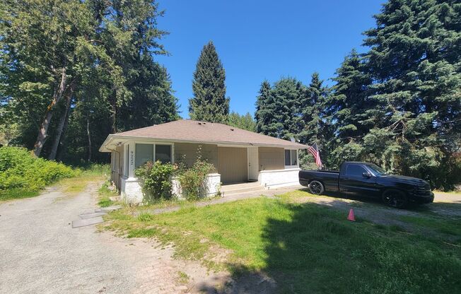 Spacious 4-Bedroom Home on Over Half an Acre in Downtown Bothell