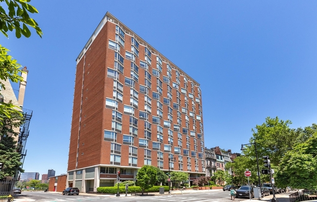 330 BEACON ST